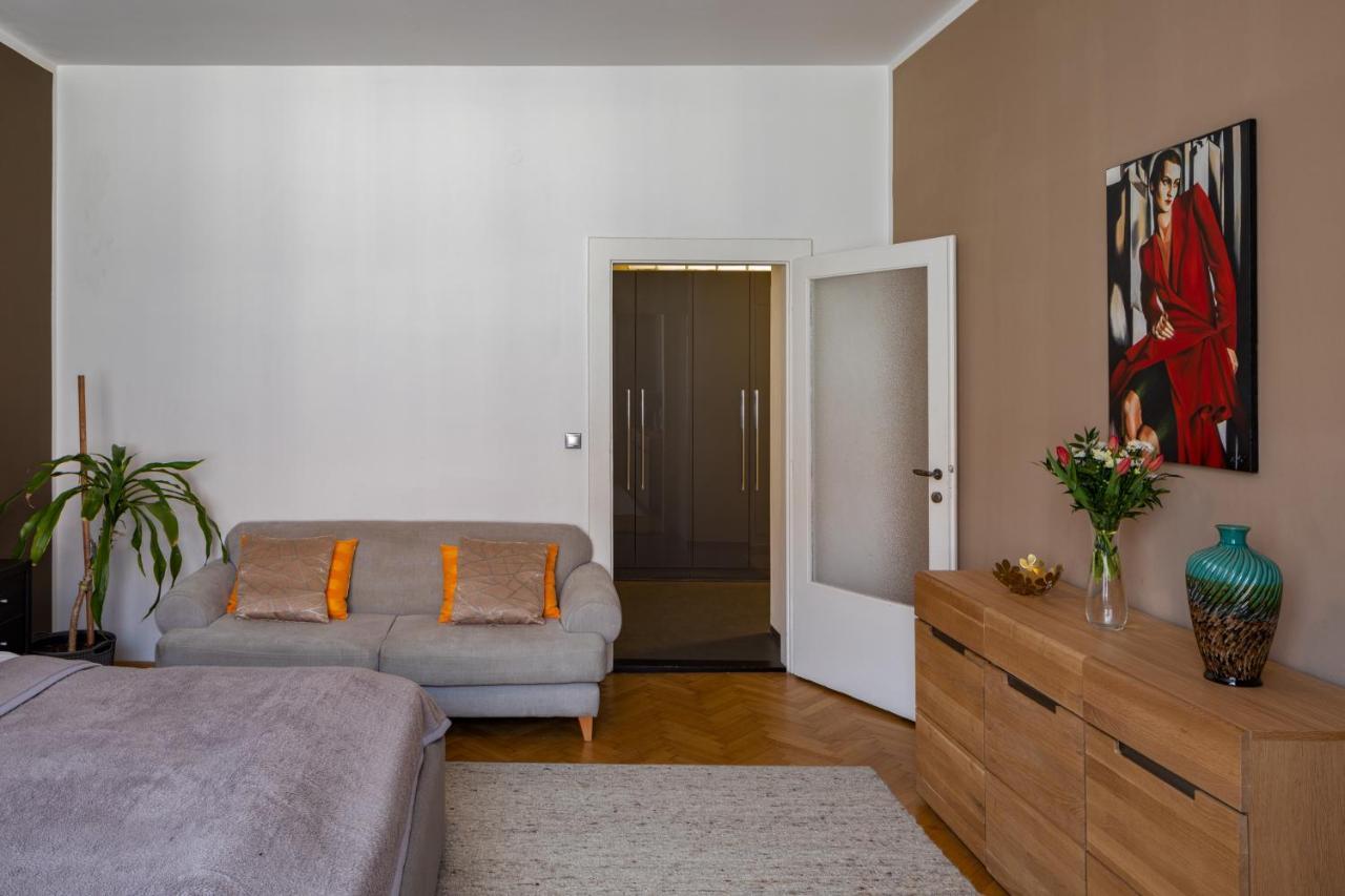 Deluxe Apartment In Old Town By Prague Days מראה חיצוני תמונה